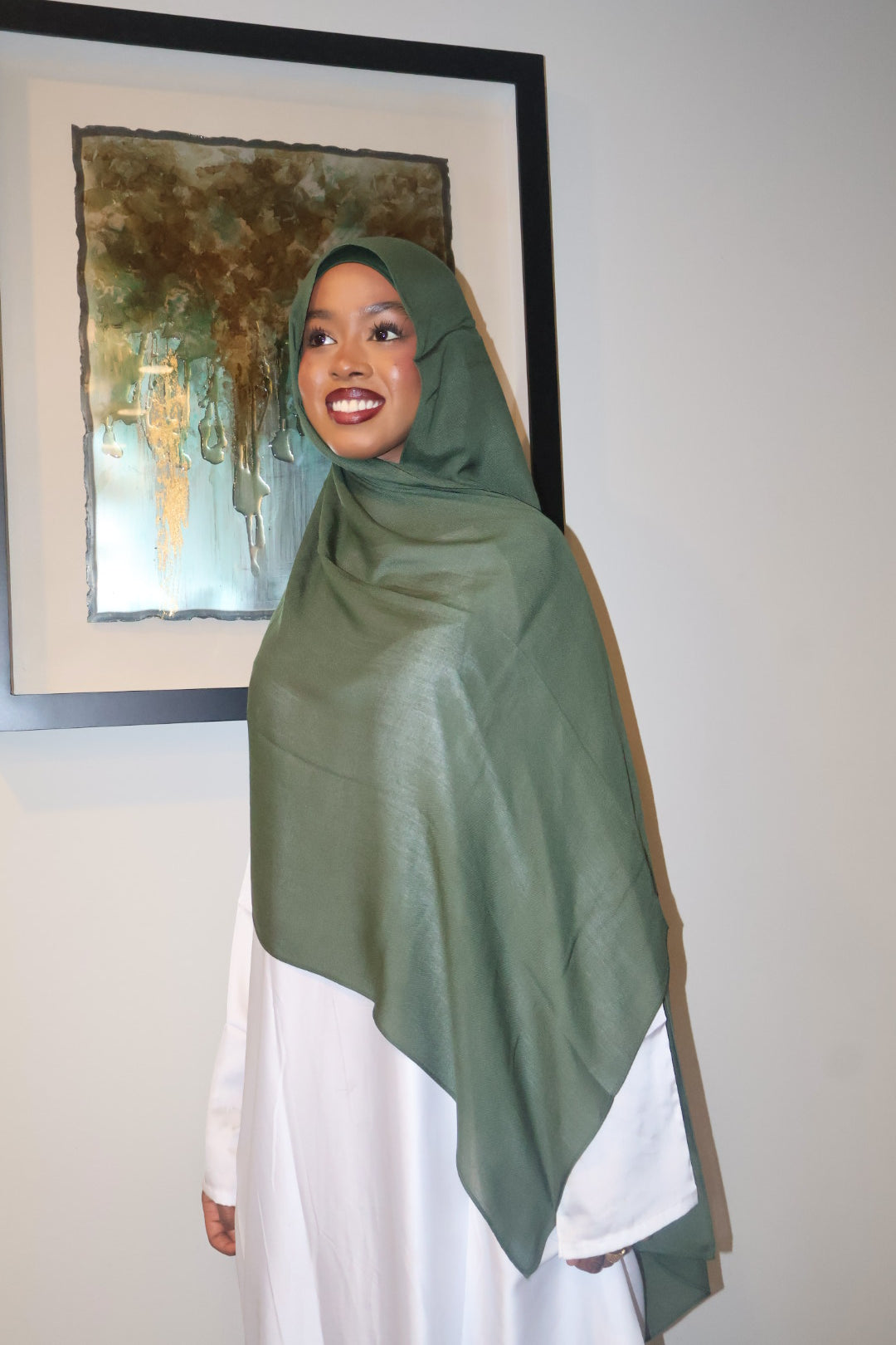 Green modal hijab